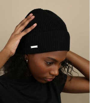 Turn up beanie in recycled...