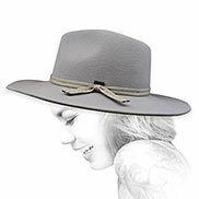 Cappello di feltro pieghevole beige