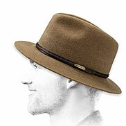 bordo del cappello beige breve