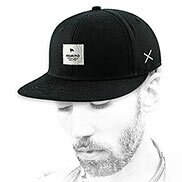 Snapback nero Wemoto